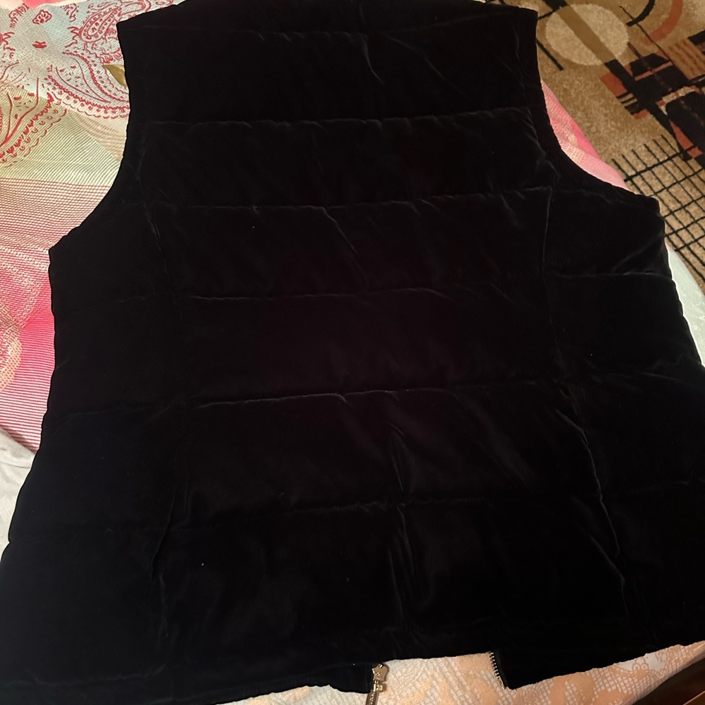 Very Good Quality Very Good Condition View 3